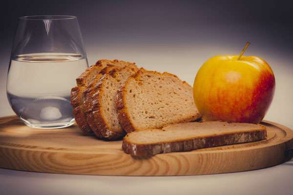 Диета на хлебе и воде